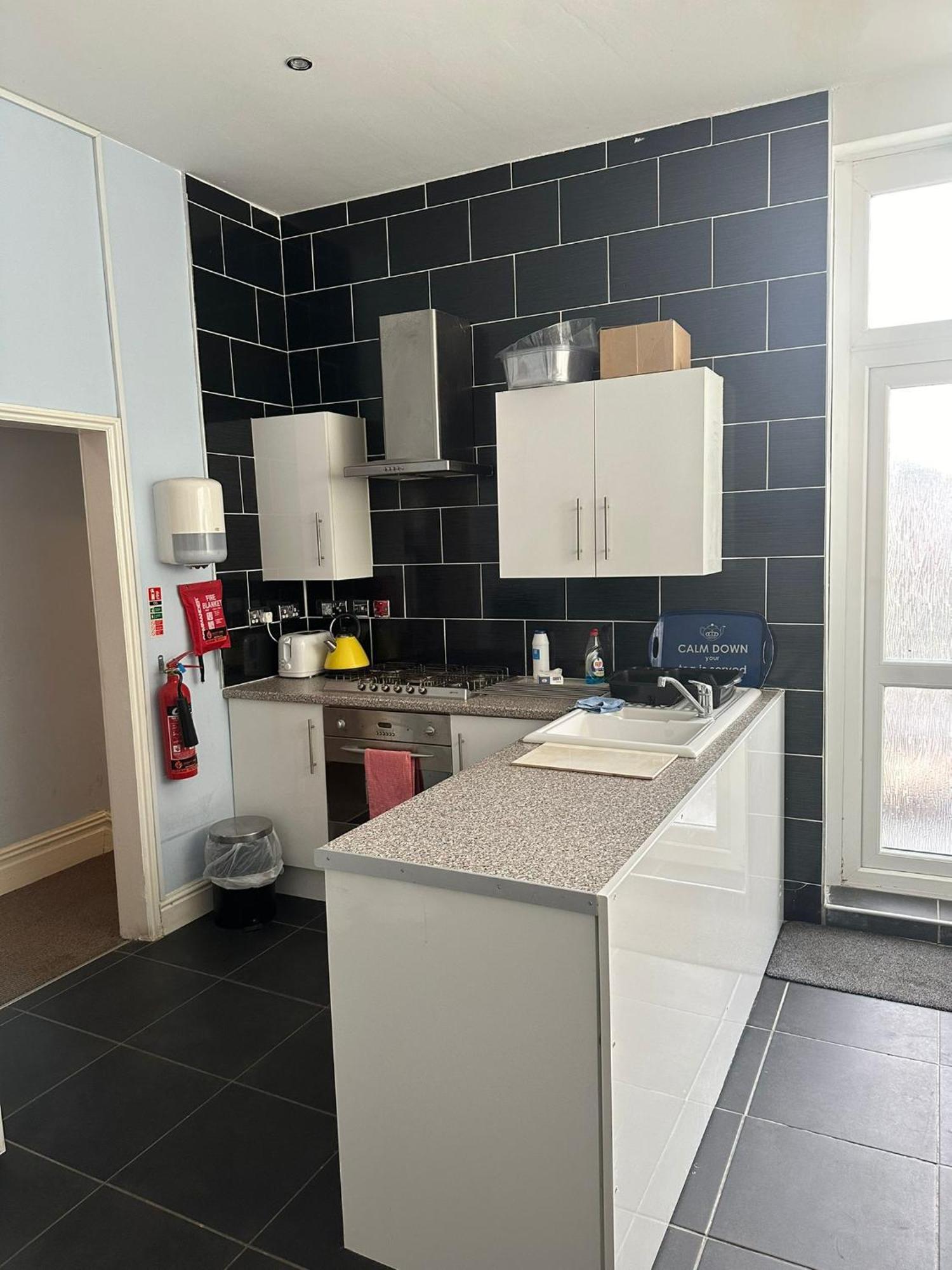 3 Luxury En-Suite Bedrooms Cardiff Exterior photo