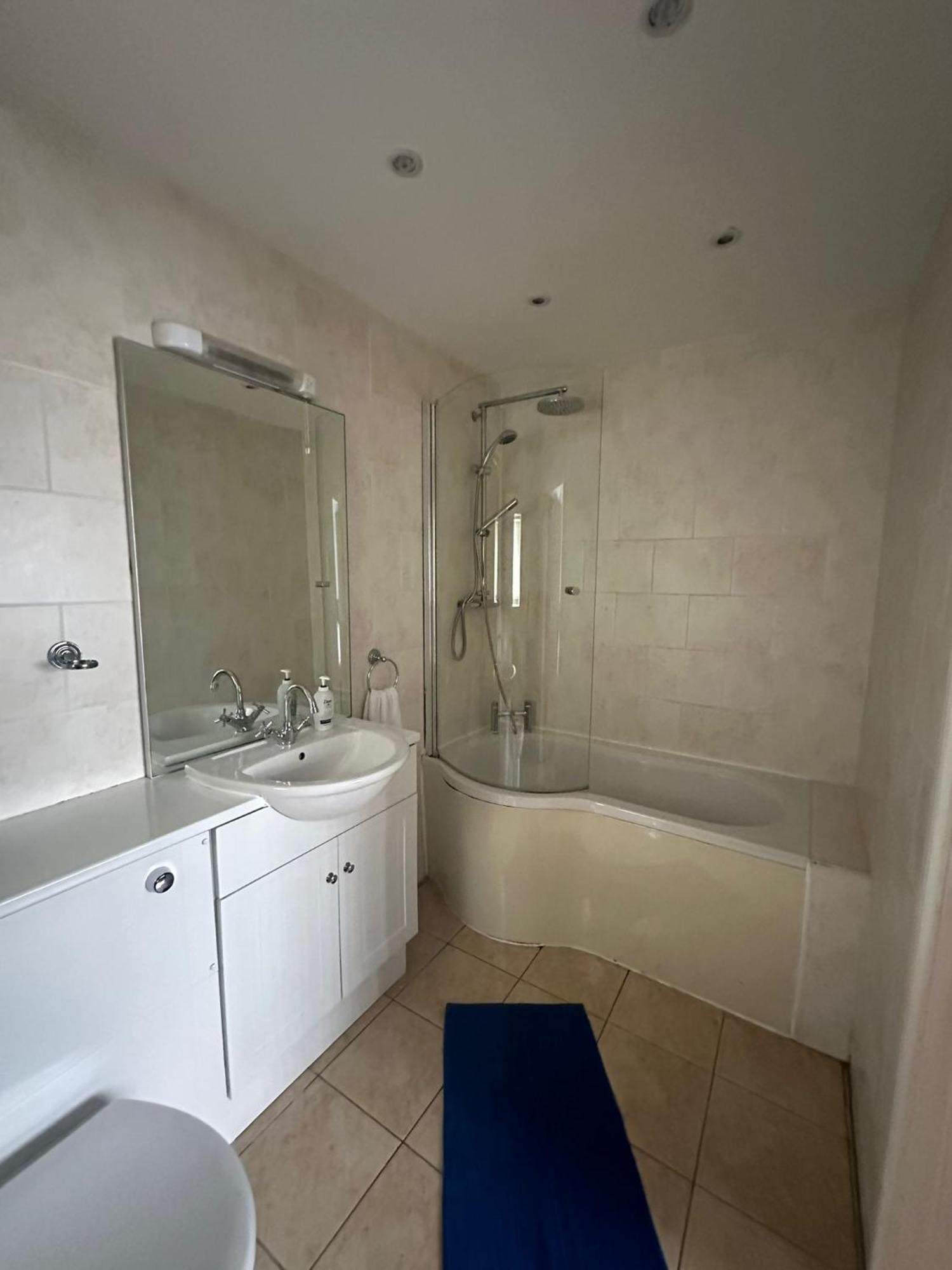 3 Luxury En-Suite Bedrooms Cardiff Exterior photo