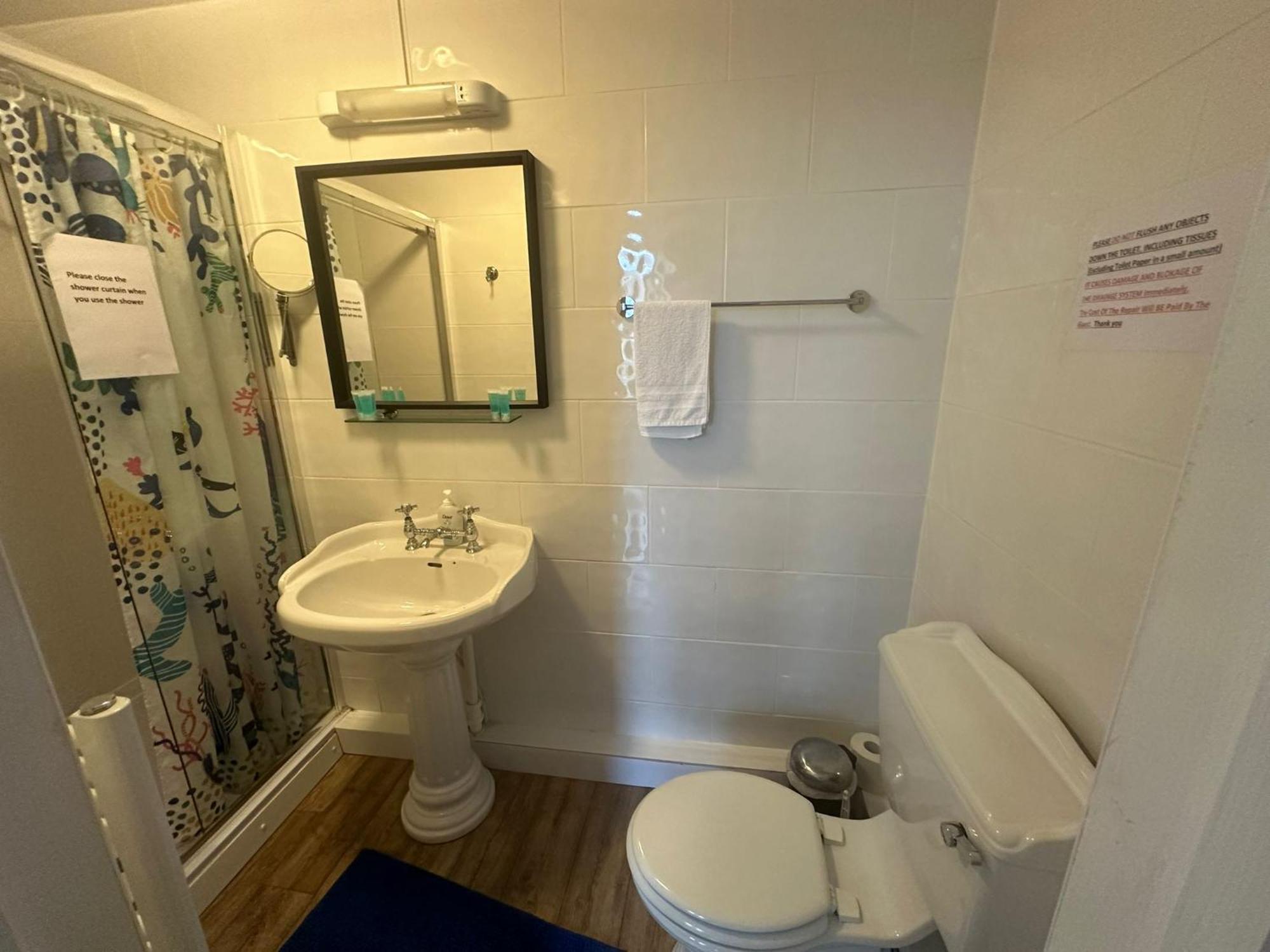 3 Luxury En-Suite Bedrooms Cardiff Exterior photo