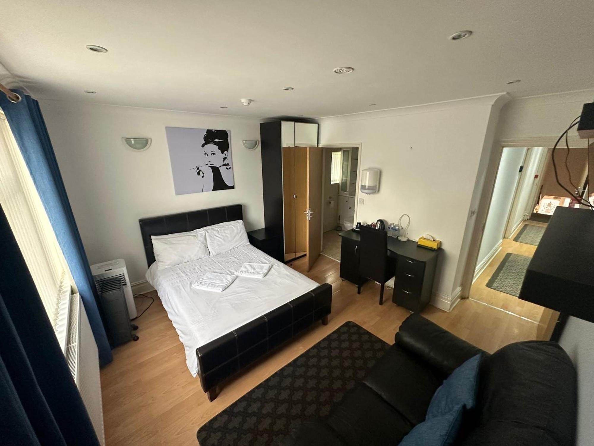 3 Luxury En-Suite Bedrooms Cardiff Exterior photo